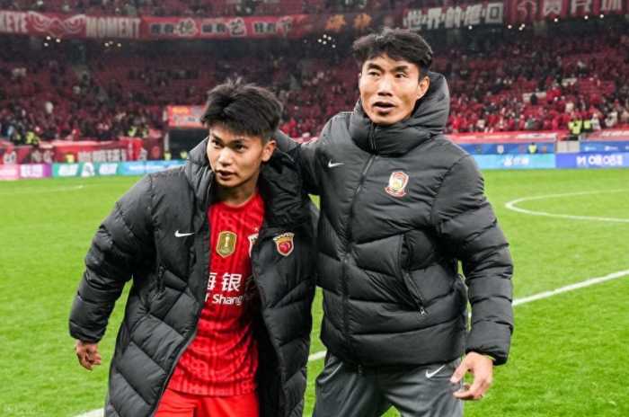 中超最乏味的球队出现了，郑智比邵佳一差在哪？